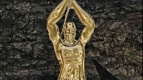 Золотые статуи